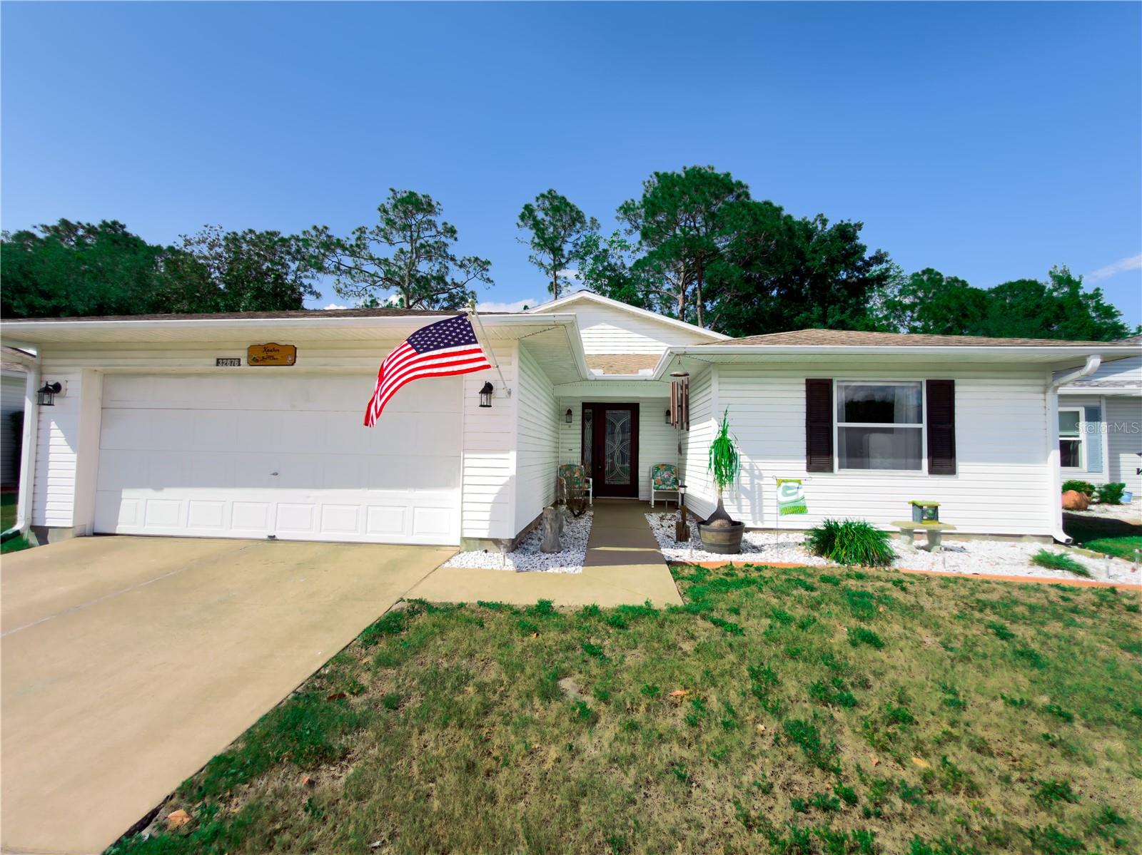 Image 2 of 37 For 32676 Oak Park Drive