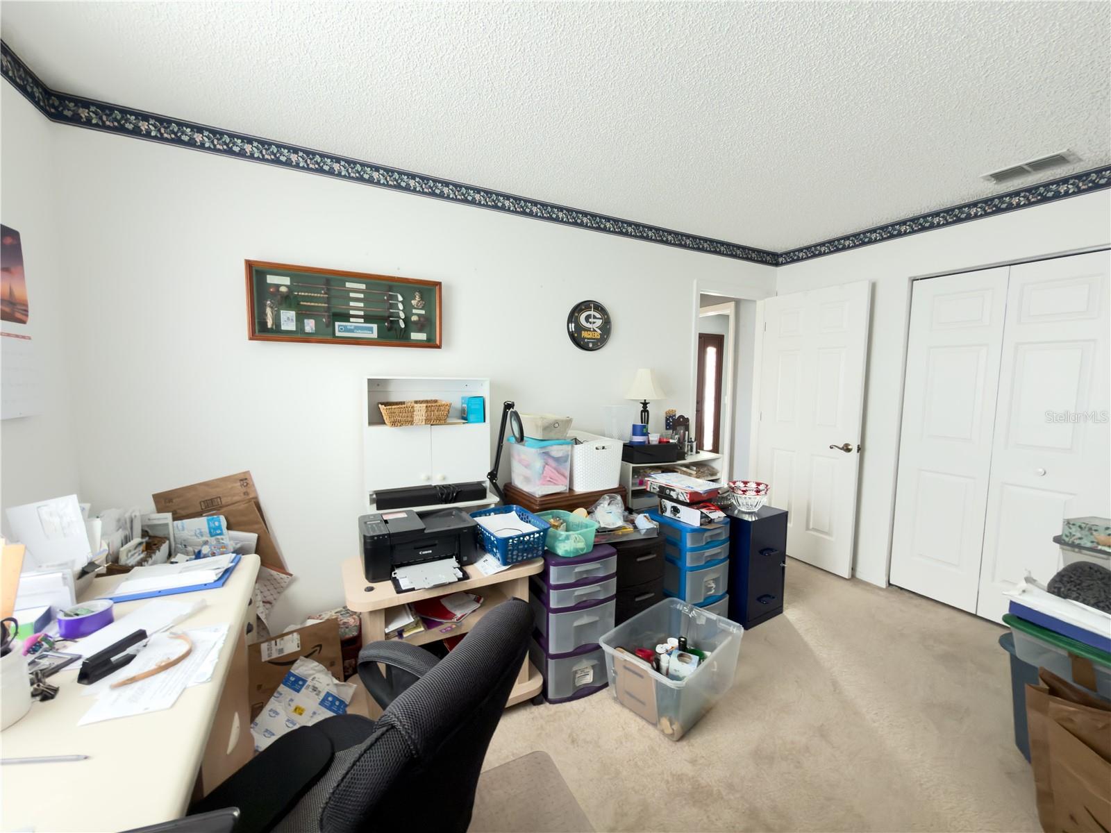 Image 21 of 37 For 32676 Oak Park Drive