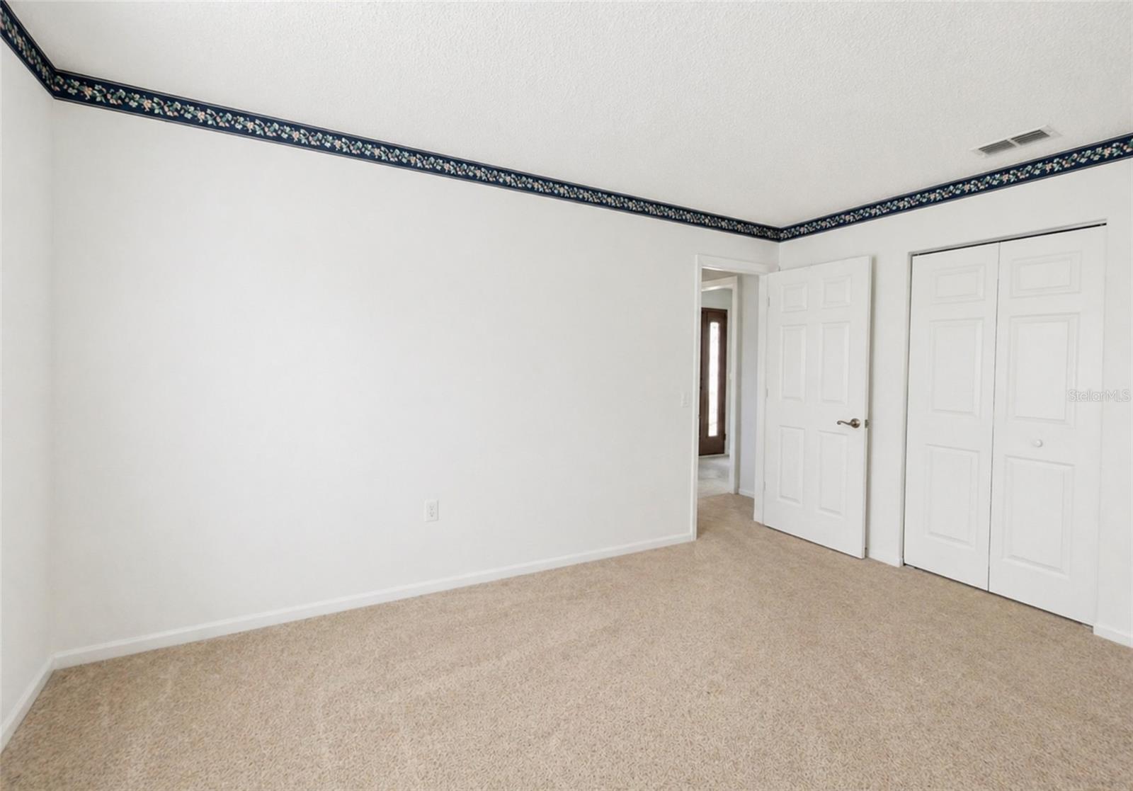 Image 22 of 37 For 32676 Oak Park Drive