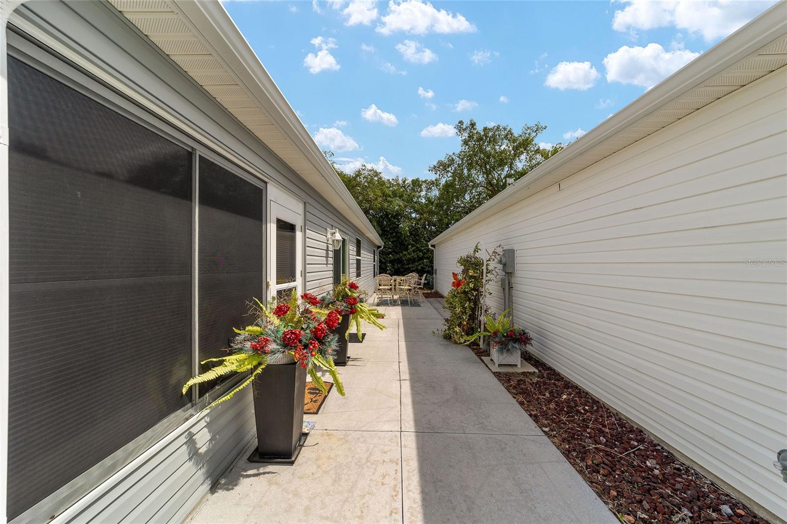 Image 6 of 40 For 3309 Riverton Road