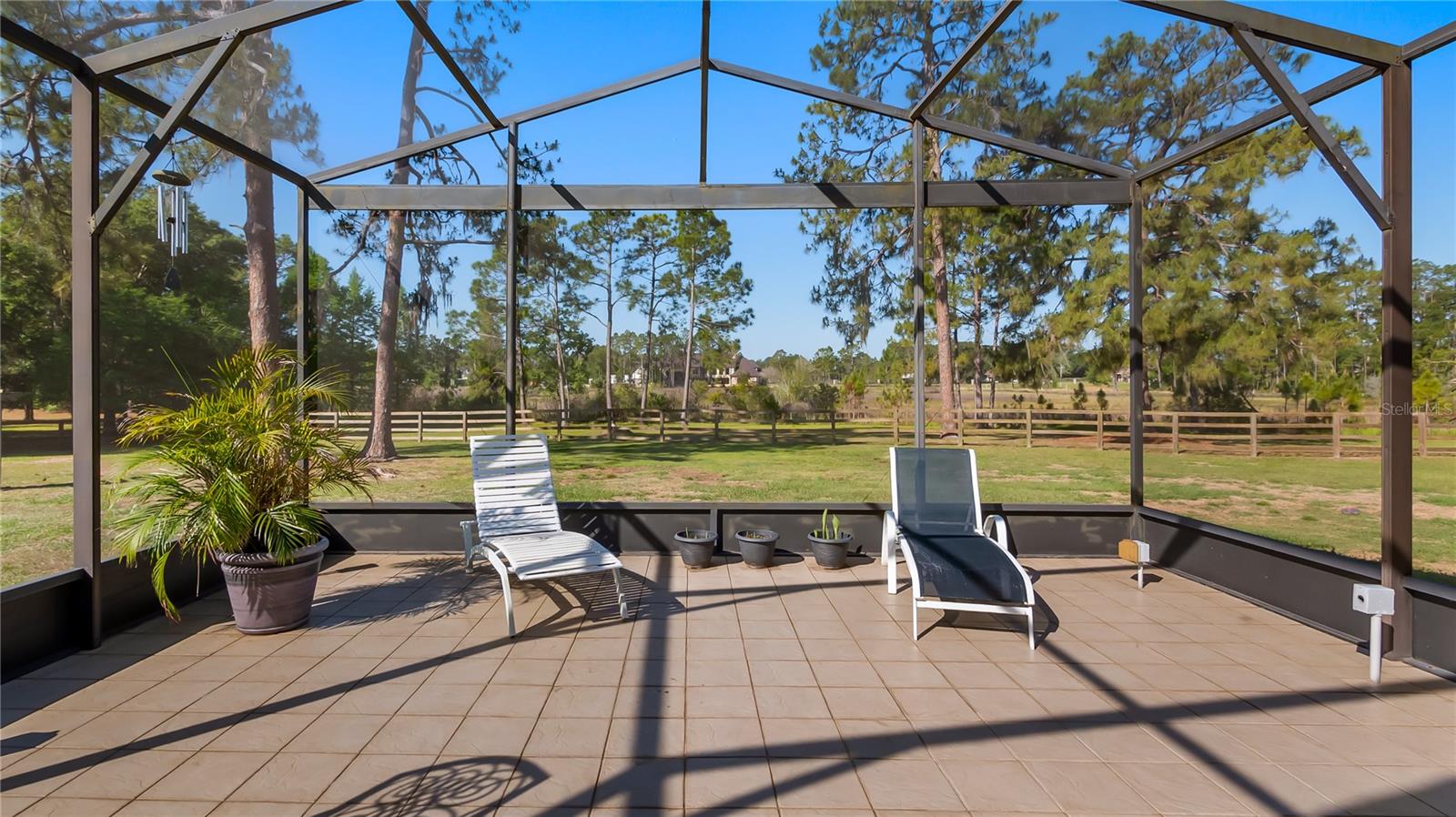 Image 38 of 48 For 21328 Marsh View Court