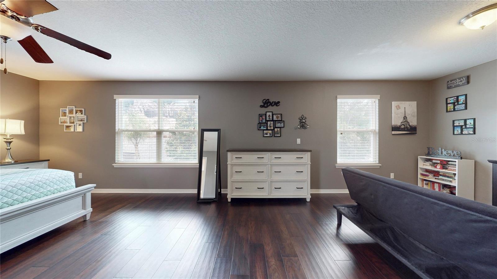 Image 4 of 55 For 1403 Cabot Drive