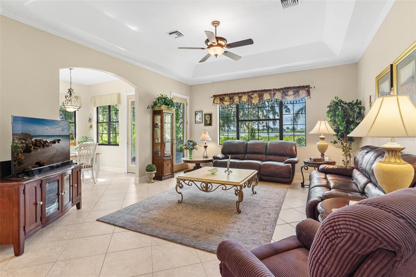 Listing photo id 8 for 26833 Anderson Ranch Road
