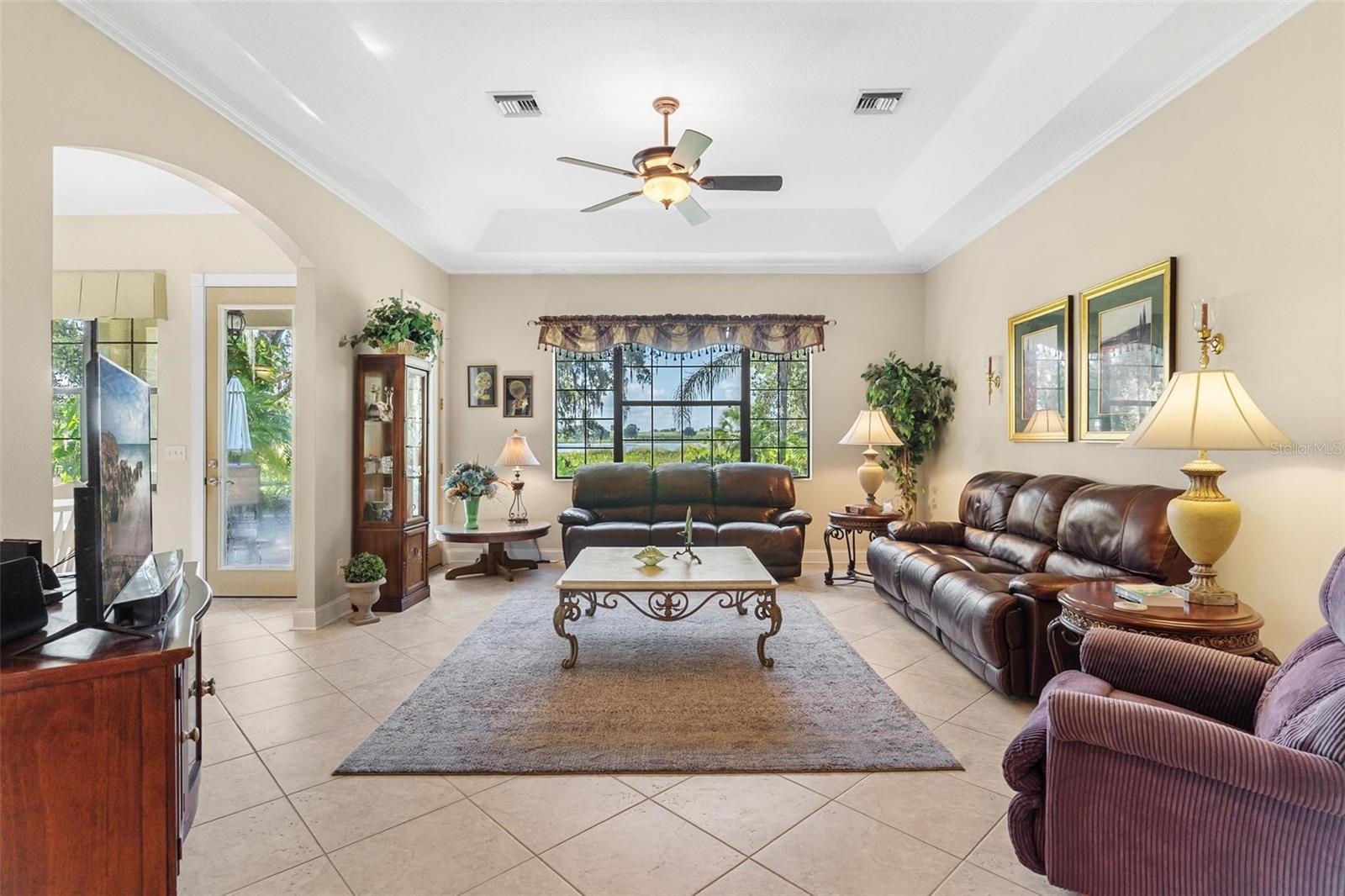 Listing photo id 9 for 26833 Anderson Ranch Road