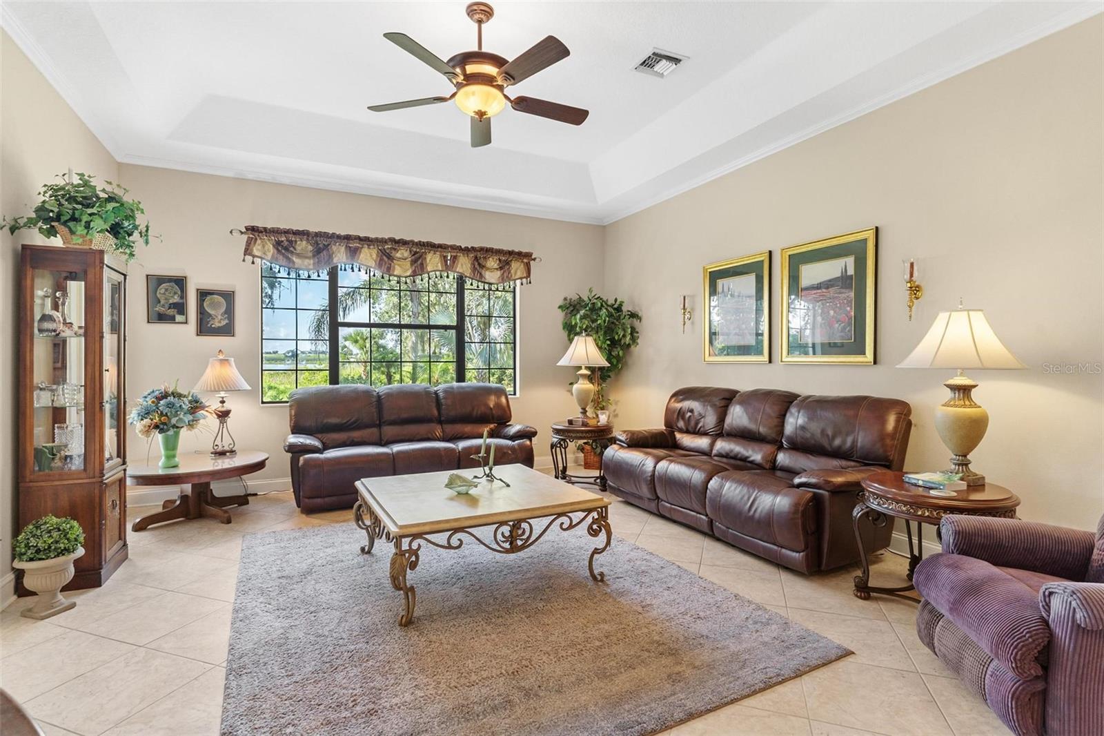 Listing photo id 10 for 26833 Anderson Ranch Road