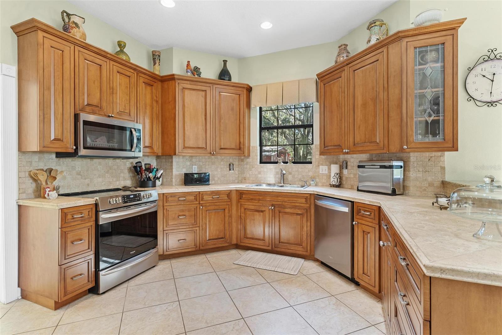 Listing photo id 12 for 26833 Anderson Ranch Road