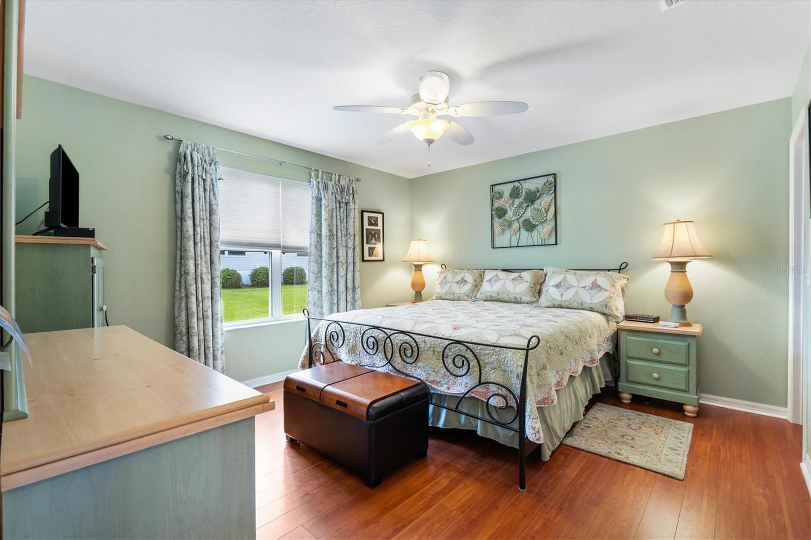Image 13 of 42 For 470 Oboe Way