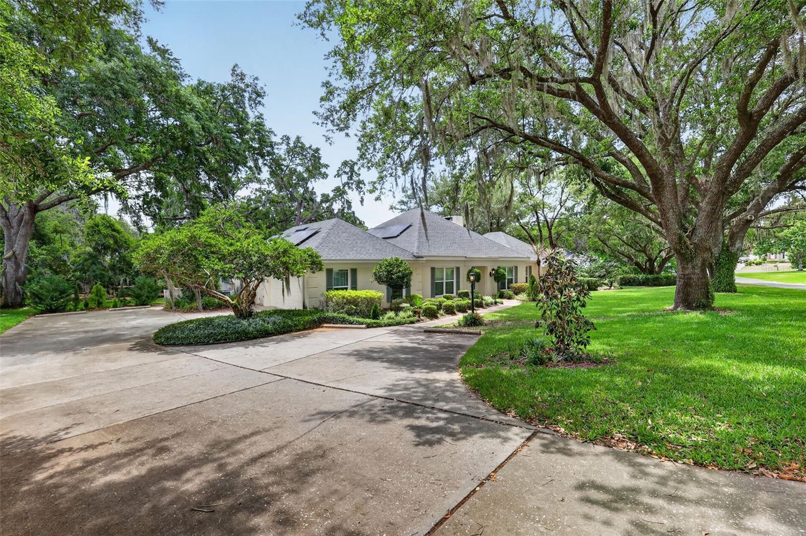 Image 4 of 63 For 33746 Spring Drive
