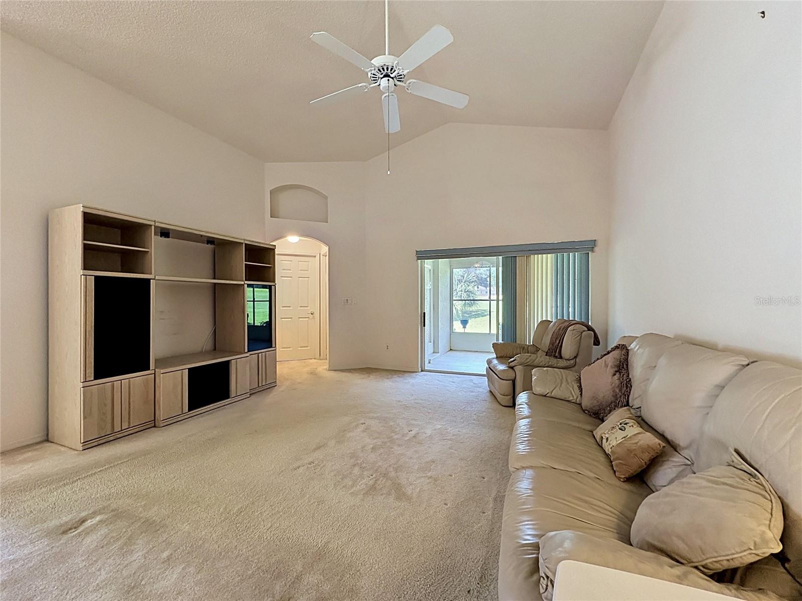Image 14 of 68 For 3716 Kingswood Court