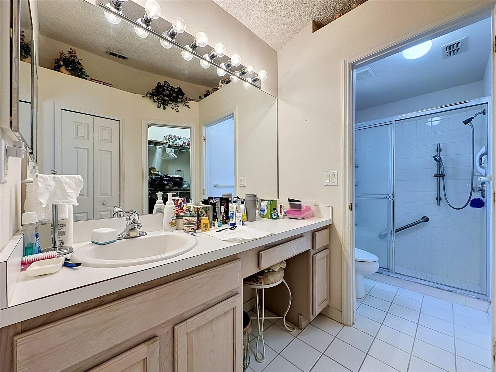 Image 18 of 68 For 3716 Kingswood Court