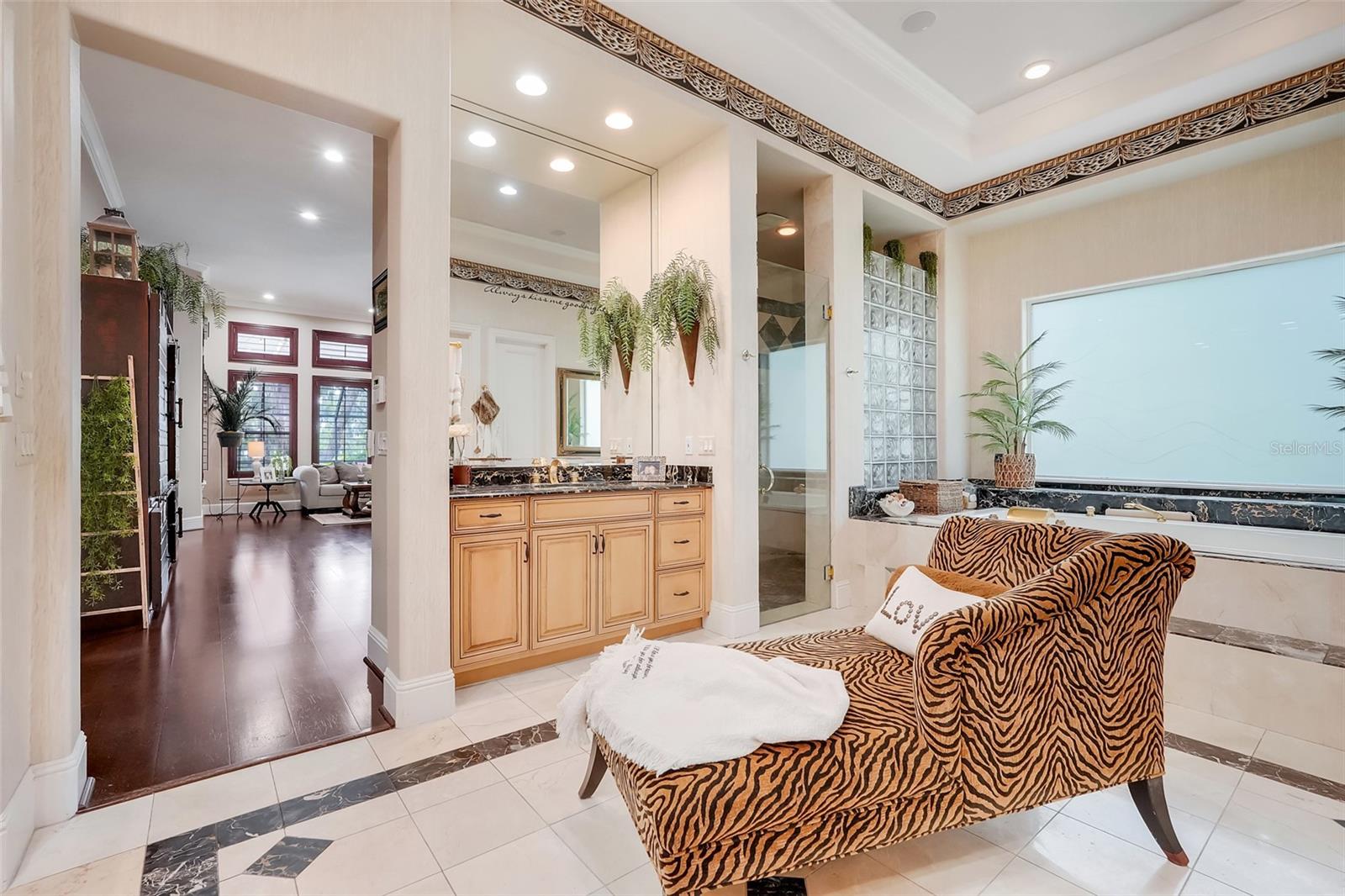 Listing photo id 37 for 11610 Osprey Pointe Boulevard