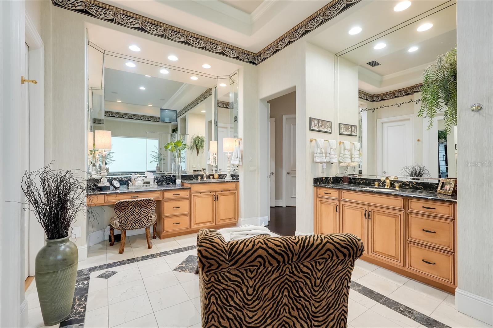 Listing photo id 38 for 11610 Osprey Pointe Boulevard