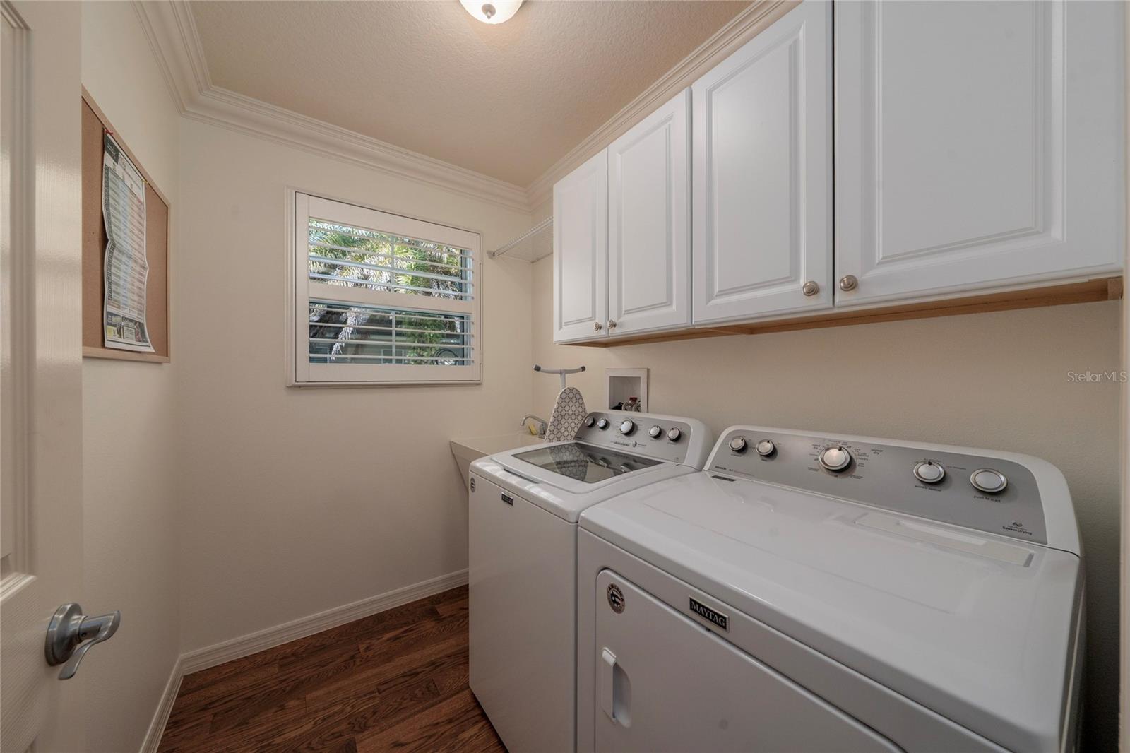 Image 31 of 46 For 854 Fenwick Loop