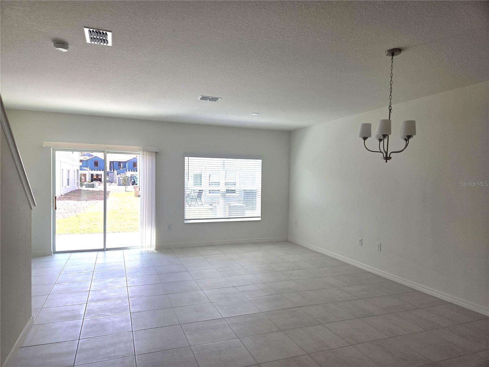 Image 10 of 23 For 2779 Raindrop Run Street