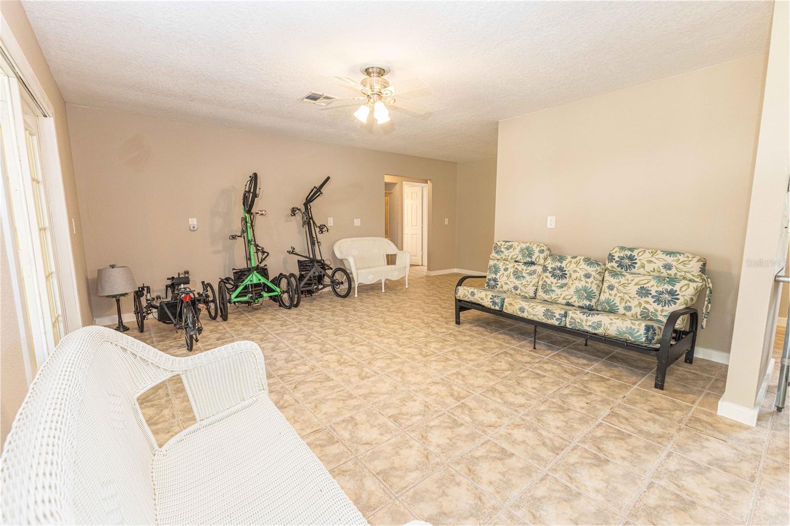 Image 12 of 34 For 5175 Azalea Circle