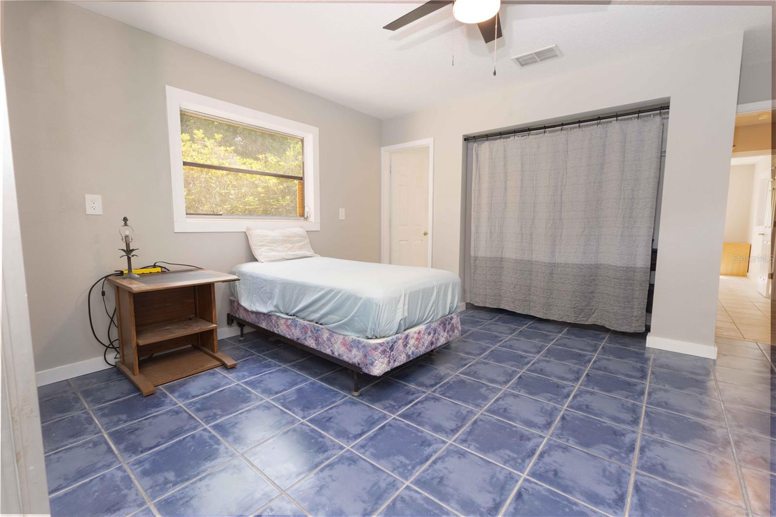 Image 6 of 34 For 5175 Azalea Circle