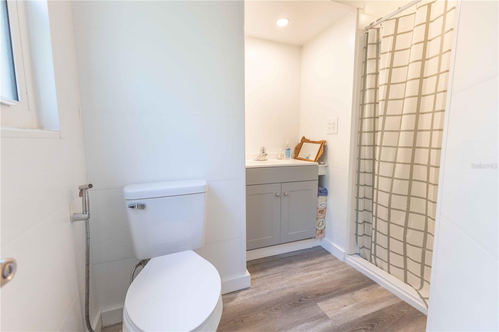 Image 8 of 34 For 5175 Azalea Circle