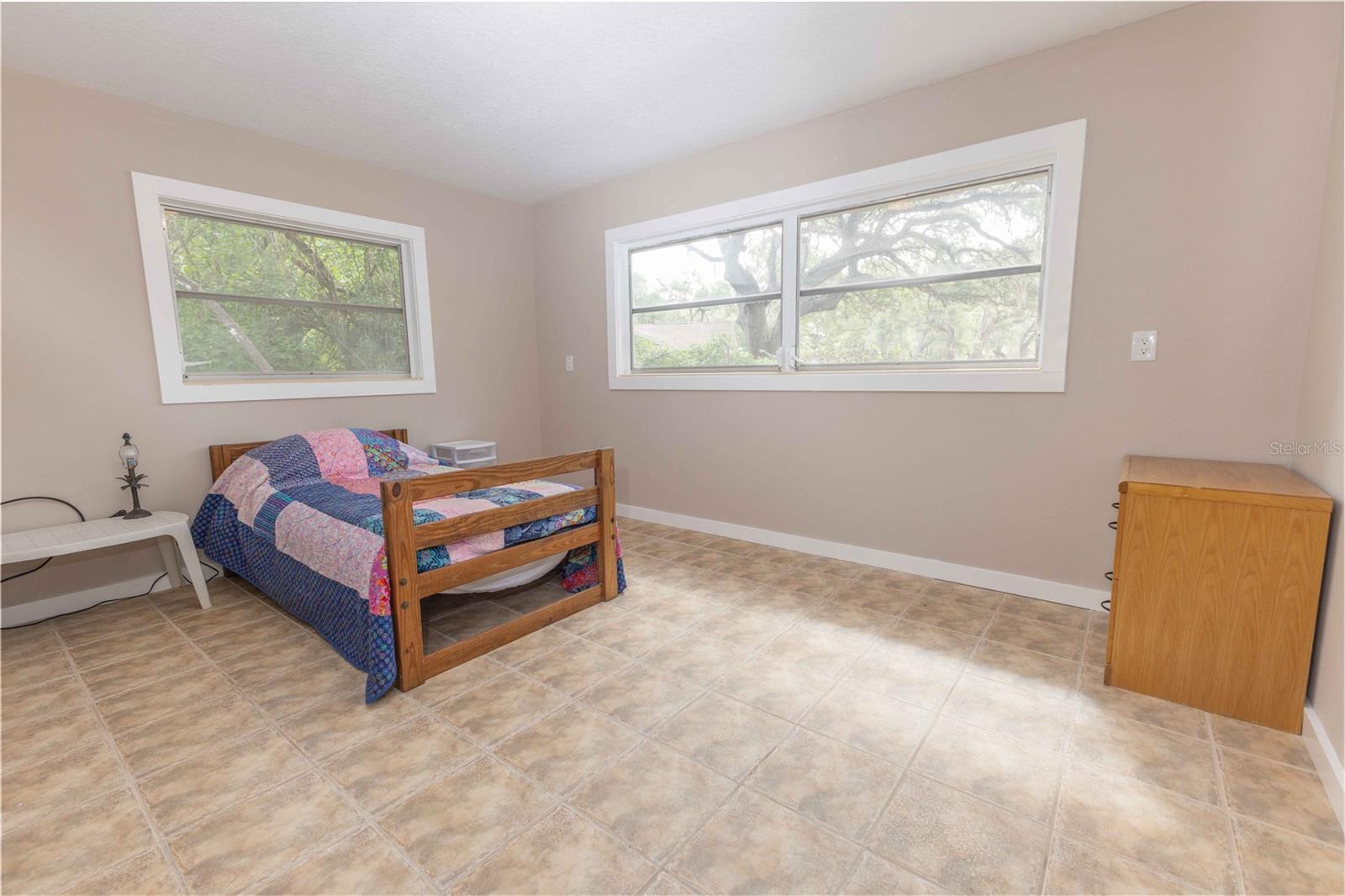 Image 9 of 34 For 5175 Azalea Circle