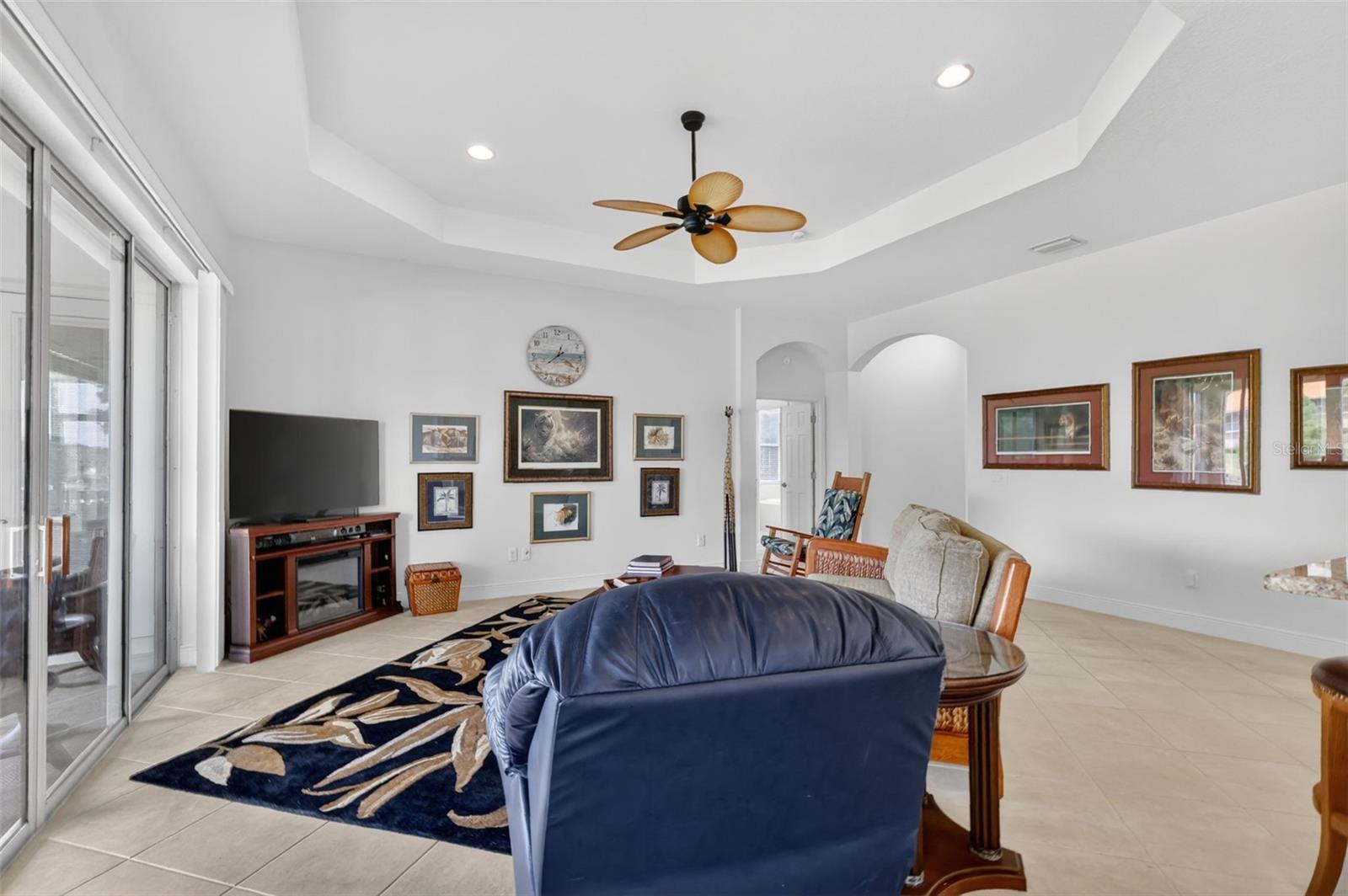 Image 18 of 49 For 10180 Lake Miona Way
