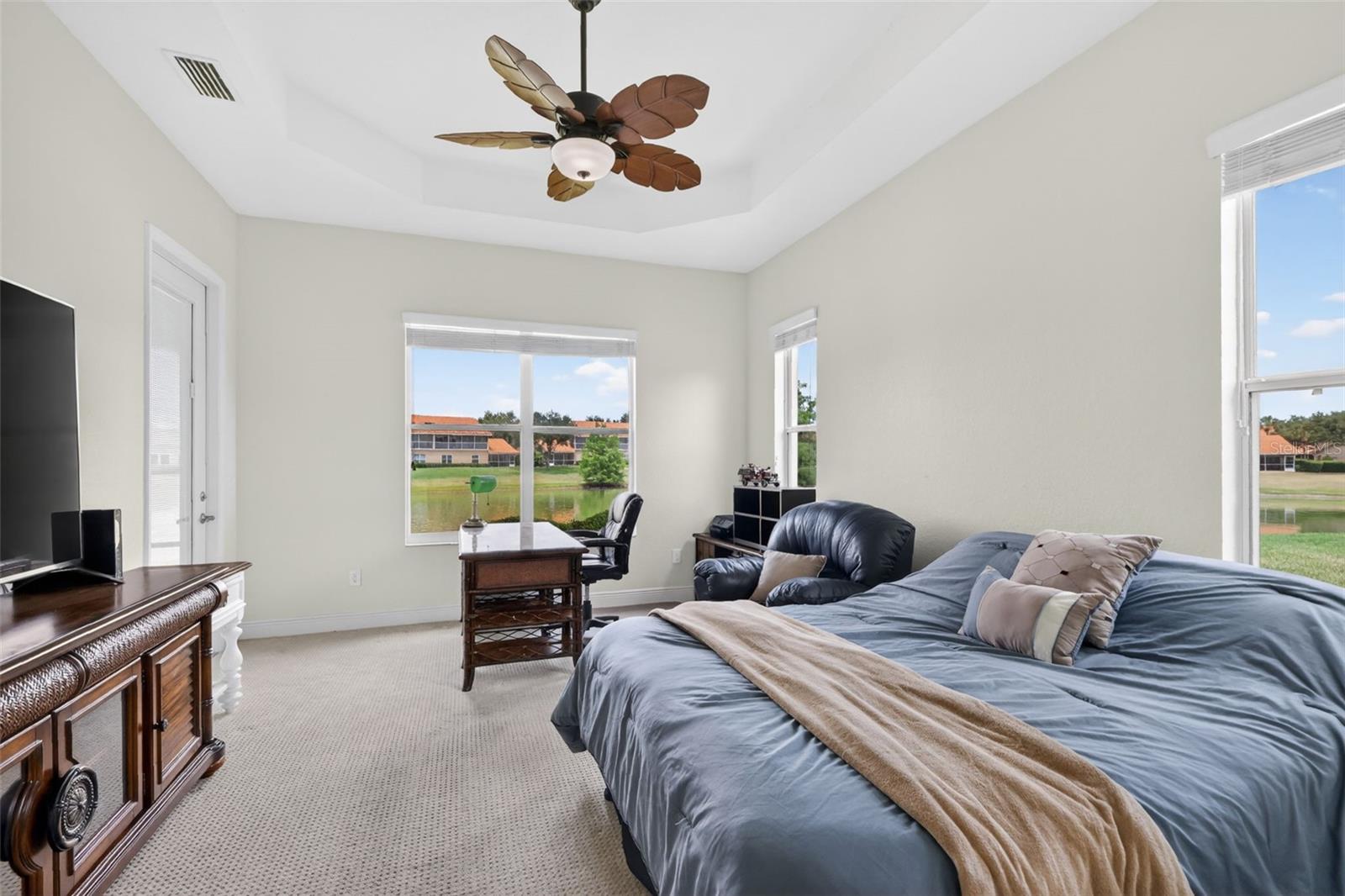 Image 20 of 49 For 10180 Lake Miona Way
