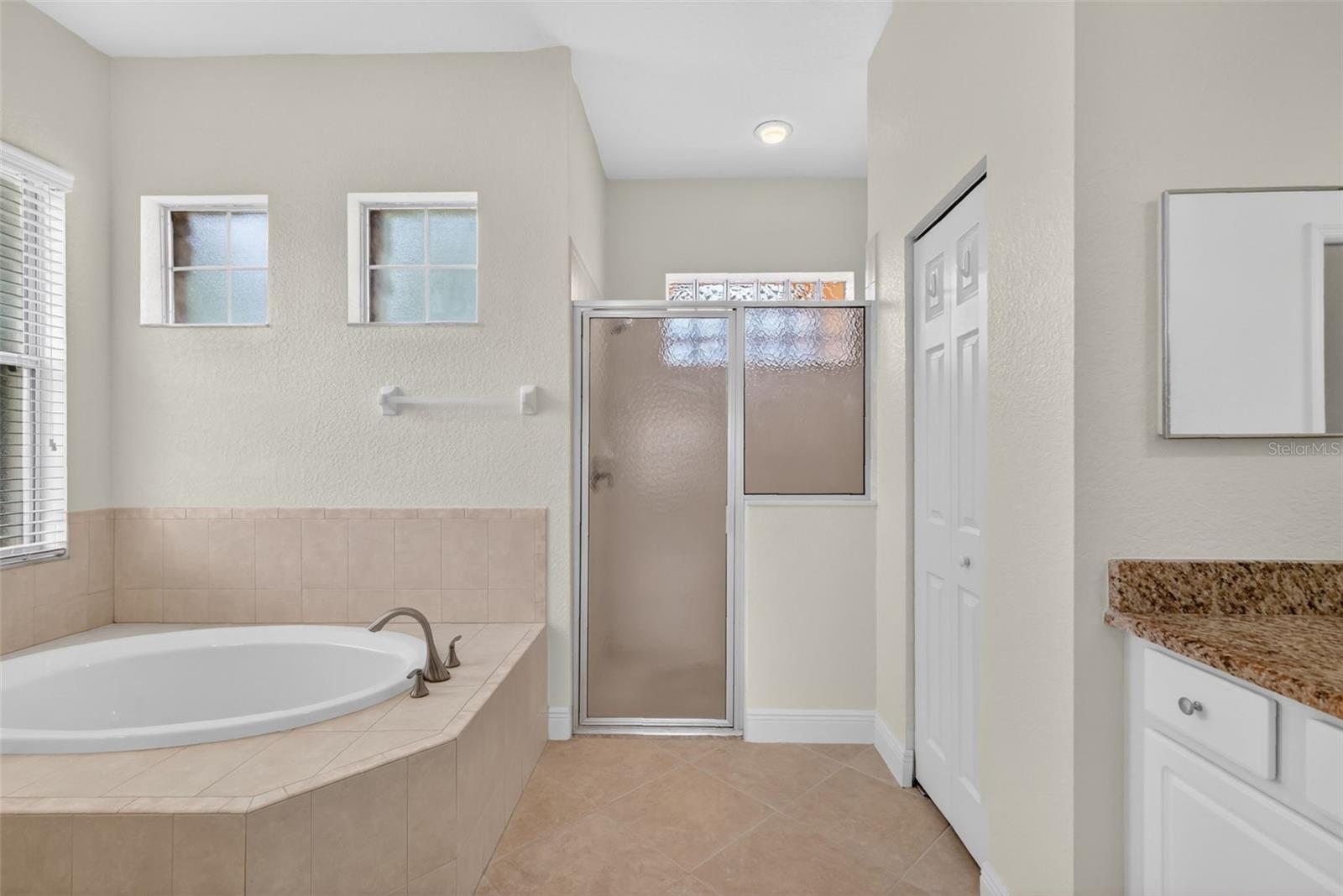 Image 25 of 49 For 10180 Lake Miona Way