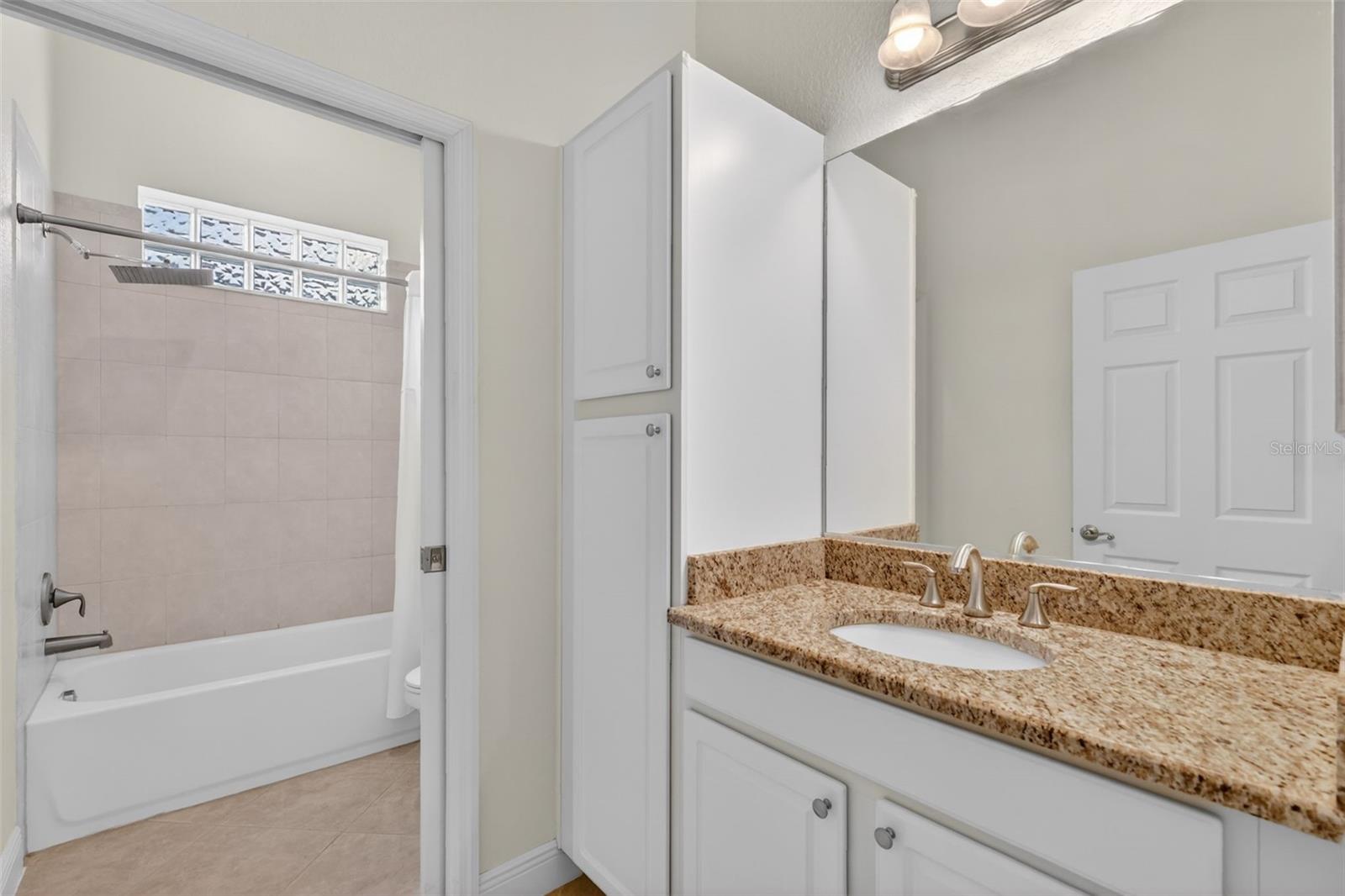 Image 29 of 49 For 10180 Lake Miona Way