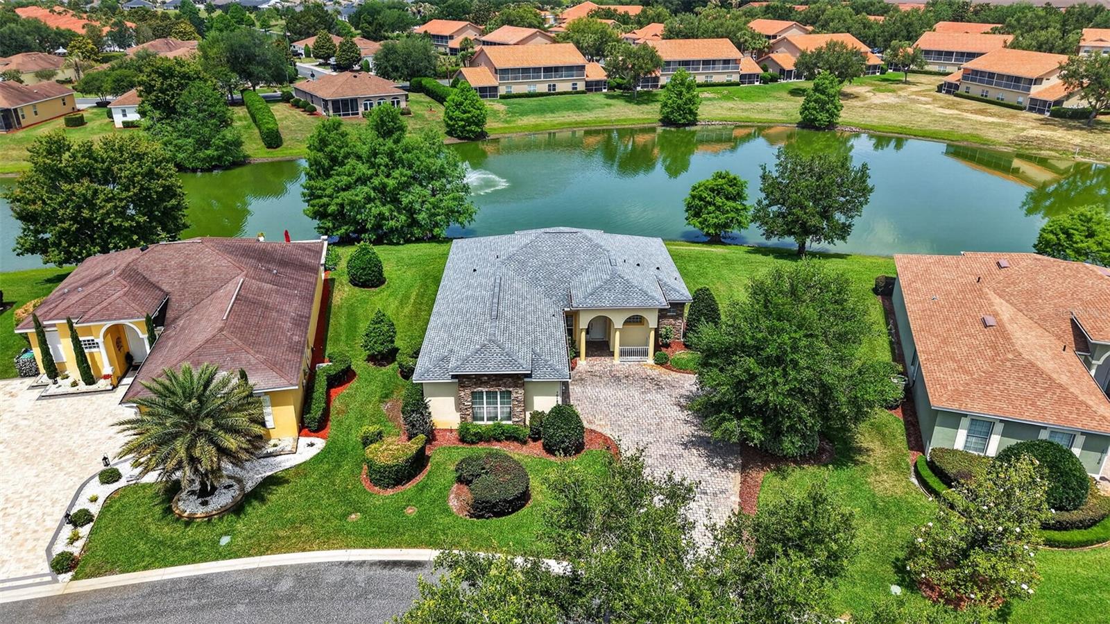 Image 40 of 49 For 10180 Lake Miona Way
