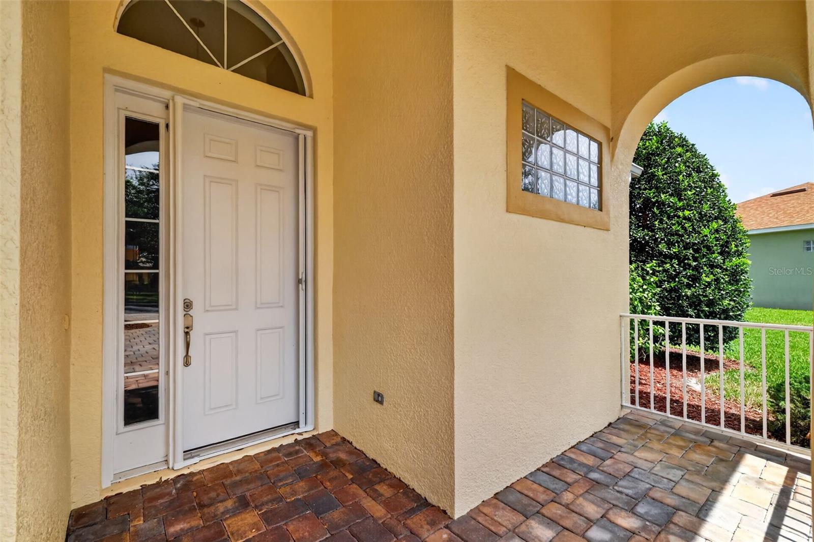 Image 5 of 49 For 10180 Lake Miona Way