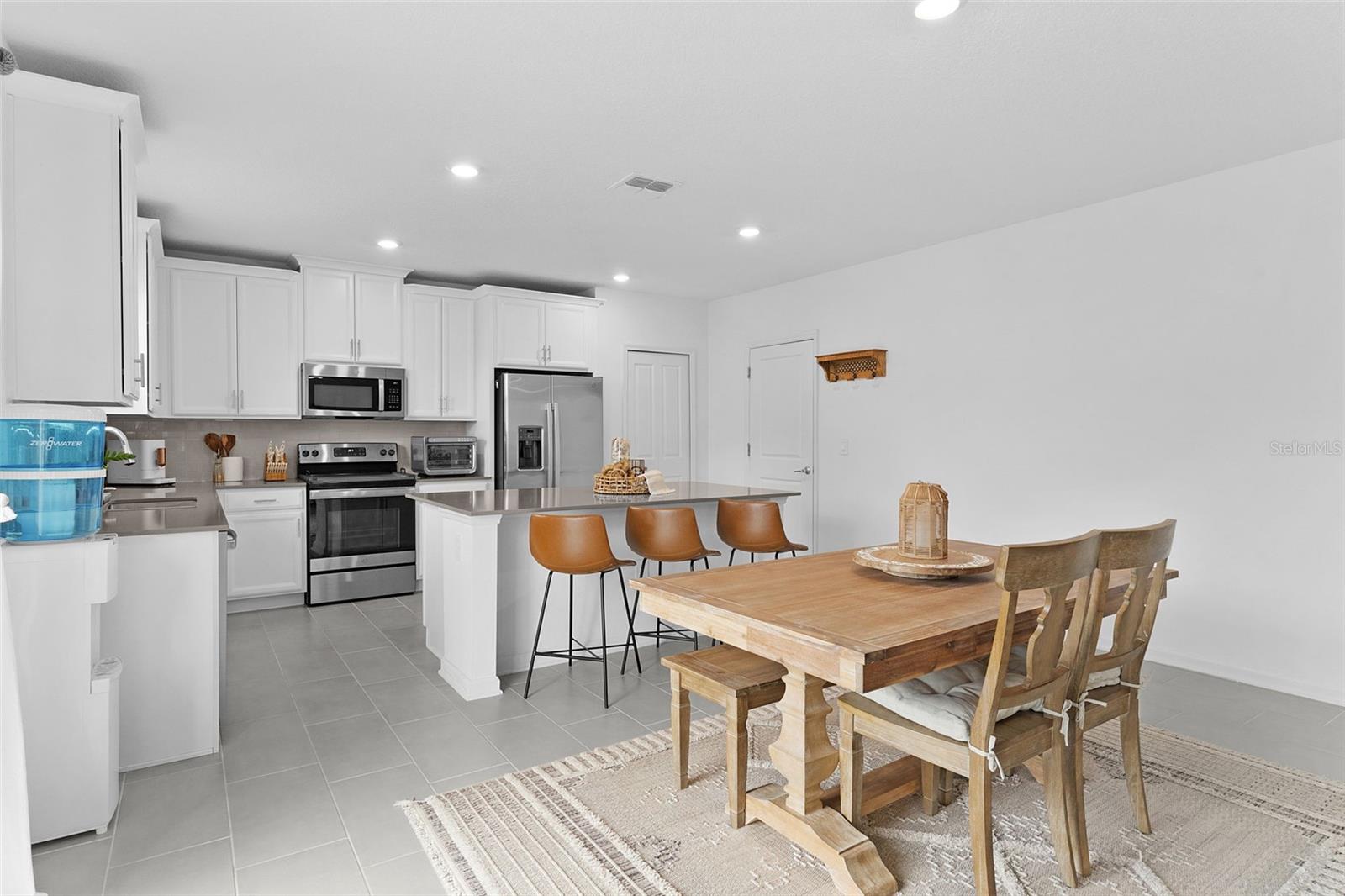 Image 24 of 73 For 779 Kapi Drive