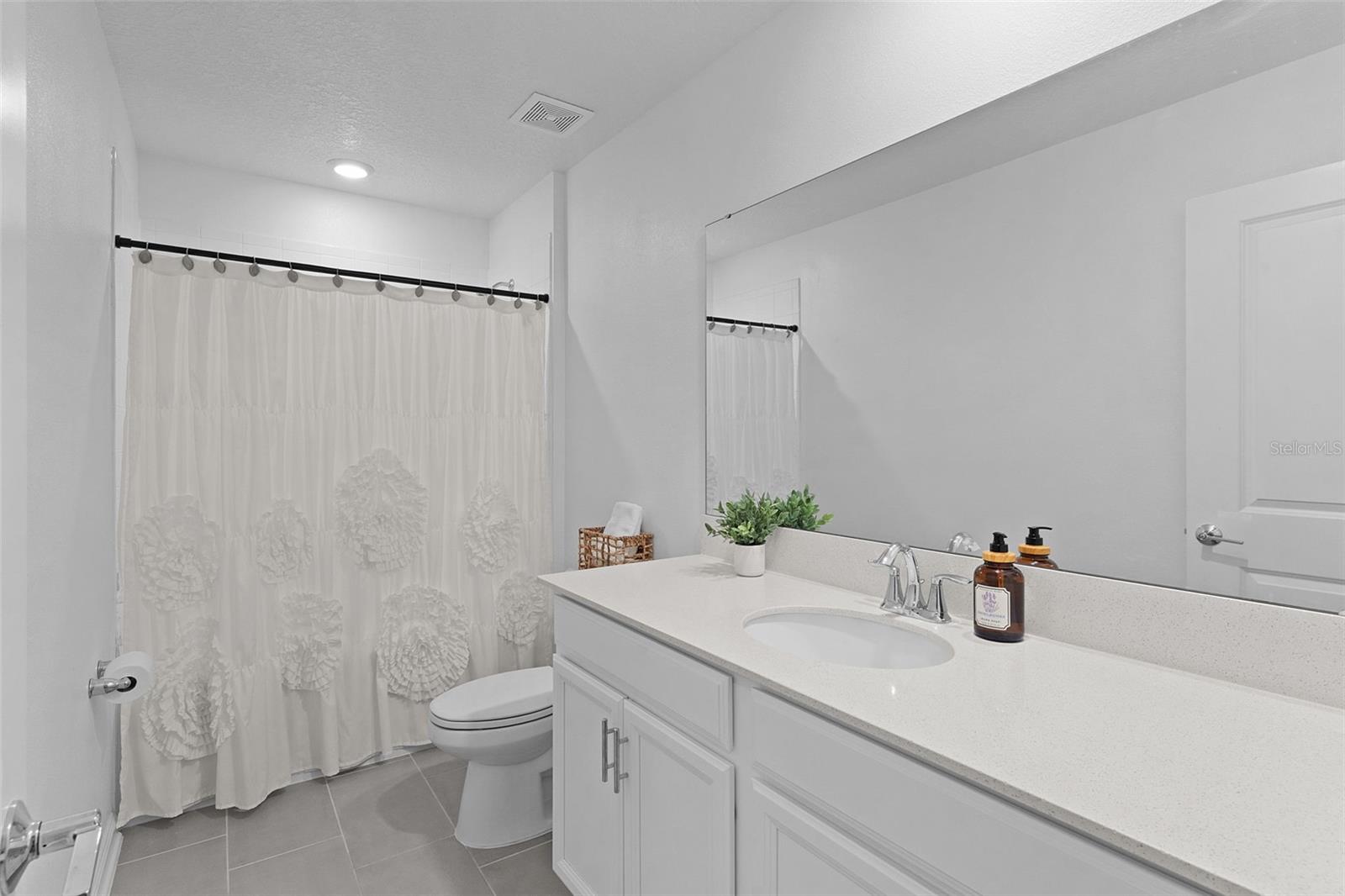 Image 44 of 73 For 779 Kapi Drive