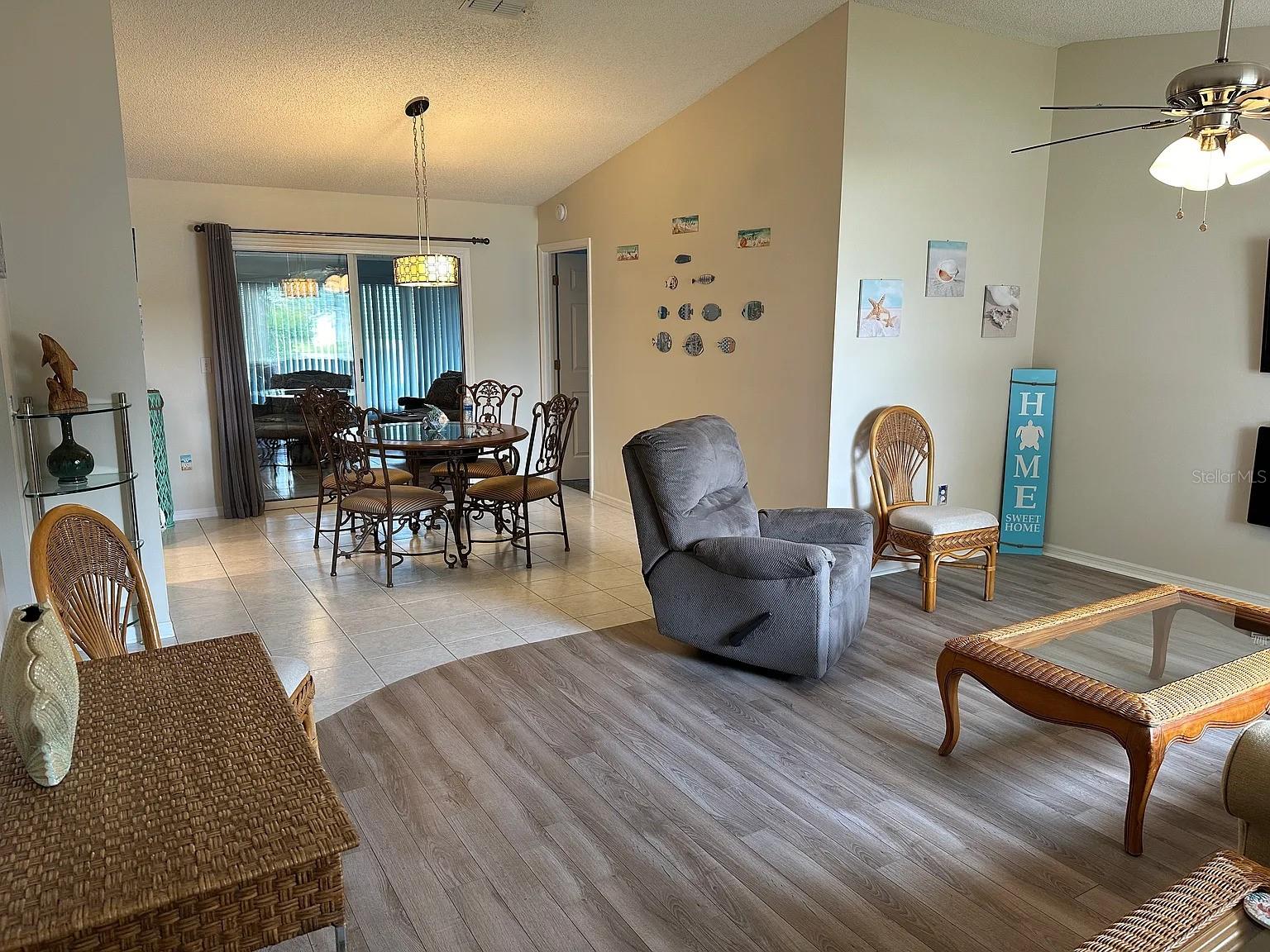 Image 4 of 18 For 17808 107th Terrace
