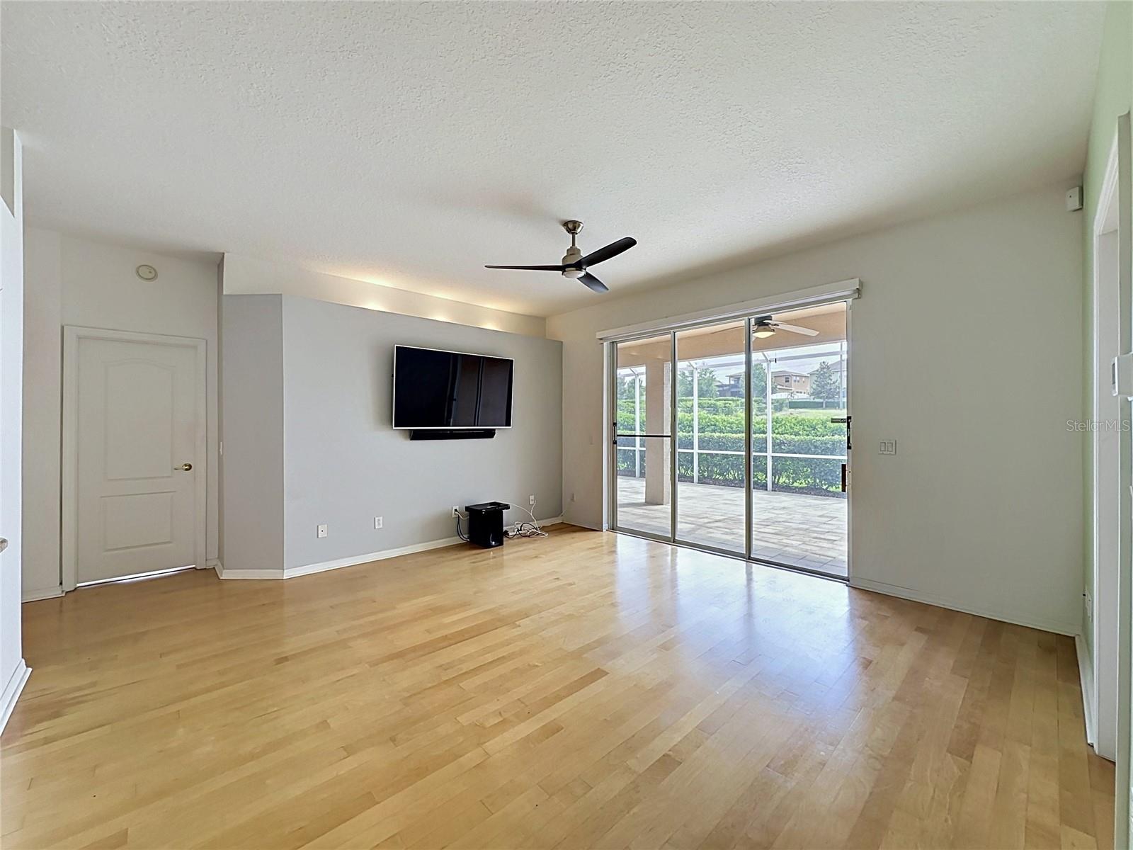 Image 17 of 67 For 4127 Kingsley Street