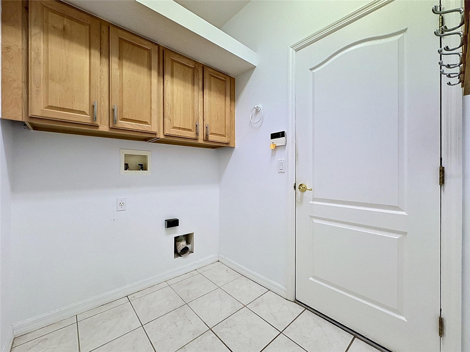Image 31 of 67 For 4127 Kingsley Street