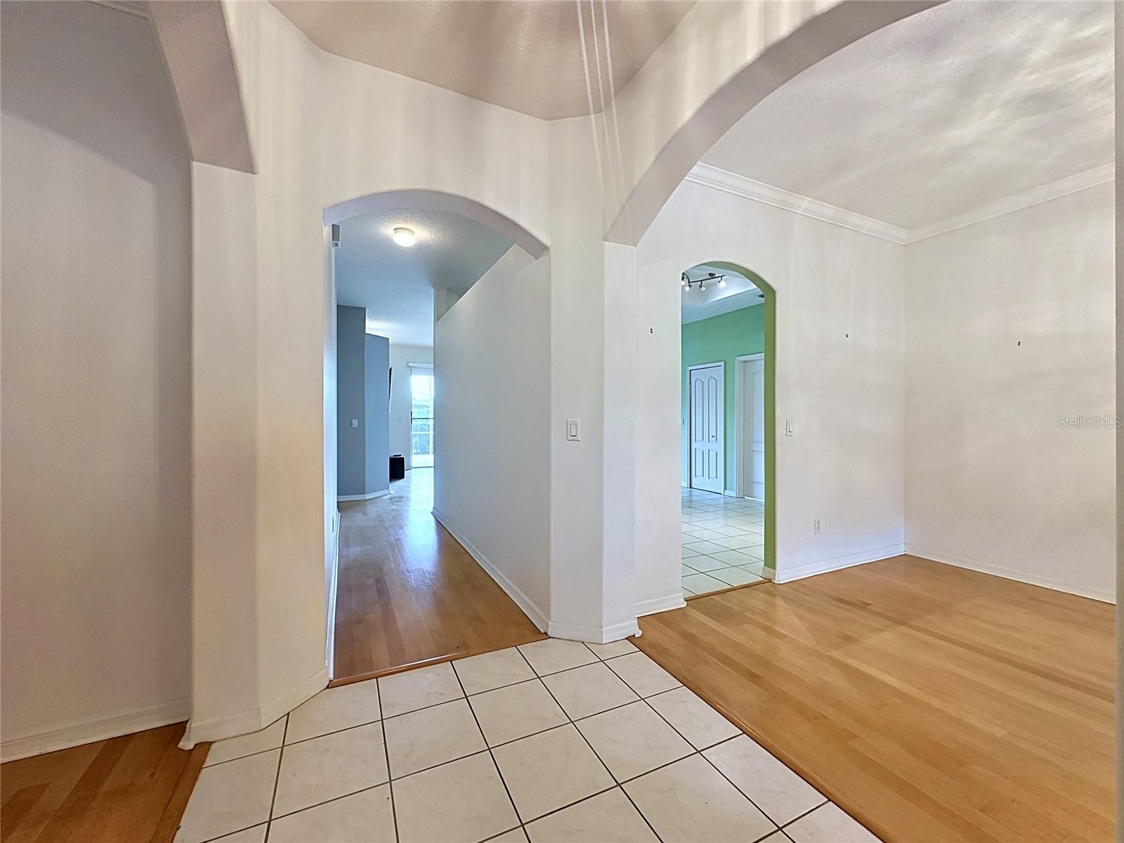 Image 5 of 67 For 4127 Kingsley Street