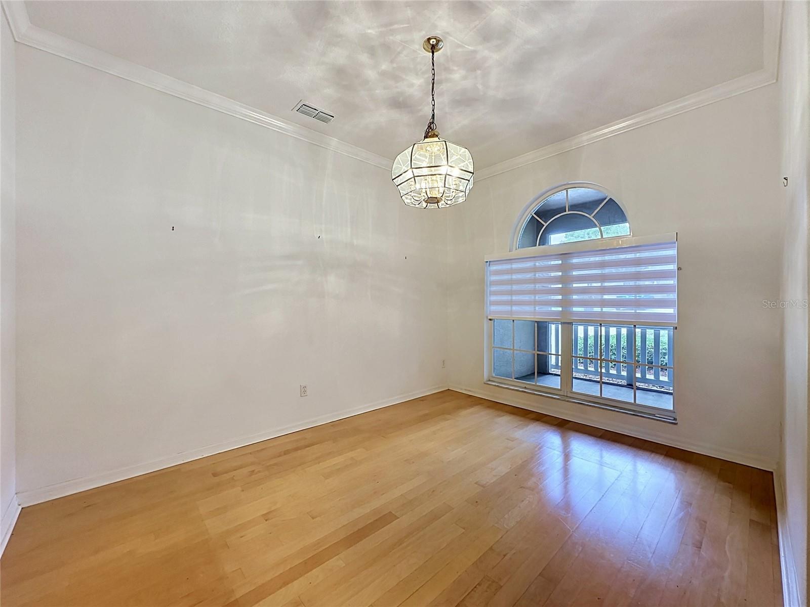 Image 9 of 67 For 4127 Kingsley Street