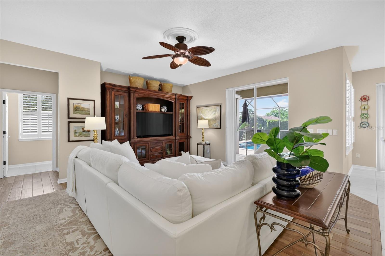 Image 19 of 55 For 9096 Laurel Ridge Drive