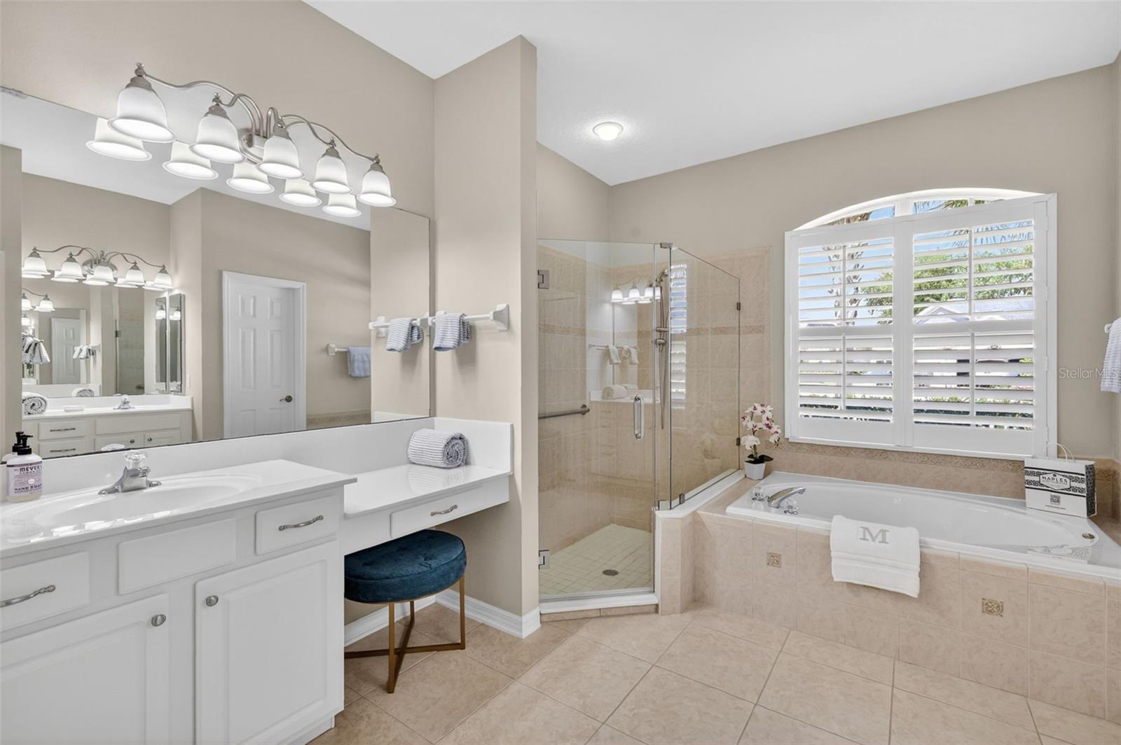 Image 25 of 55 For 9096 Laurel Ridge Drive