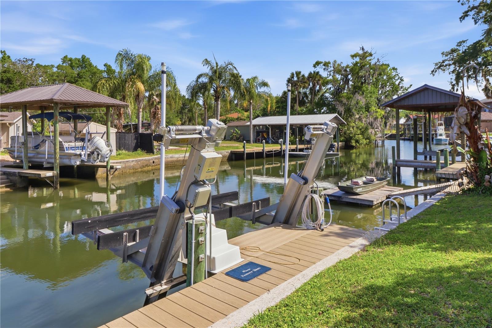 Image 42 of 49 For 9235 Harbor Isle Court