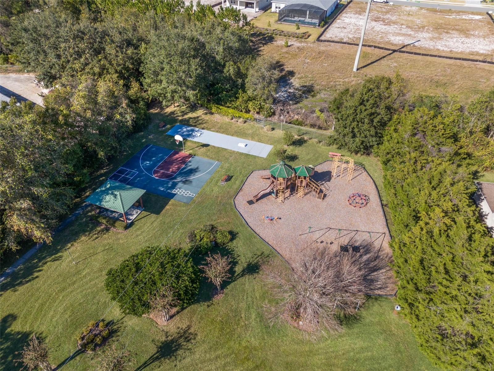 Image 43 of 51 For 9073 Saint Andrews Way