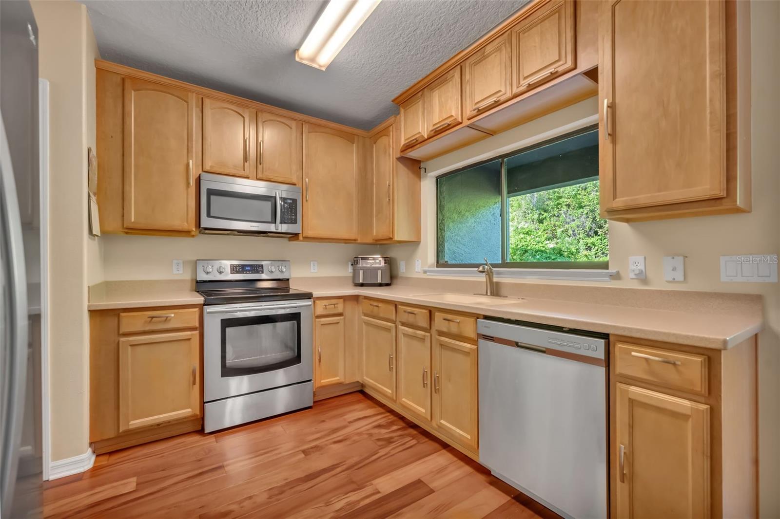 Image 15 of 37 For 6098 Tivoli Gardens Boulevard