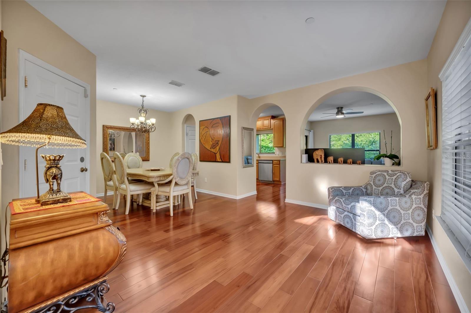 Image 6 of 37 For 6098 Tivoli Gardens Boulevard