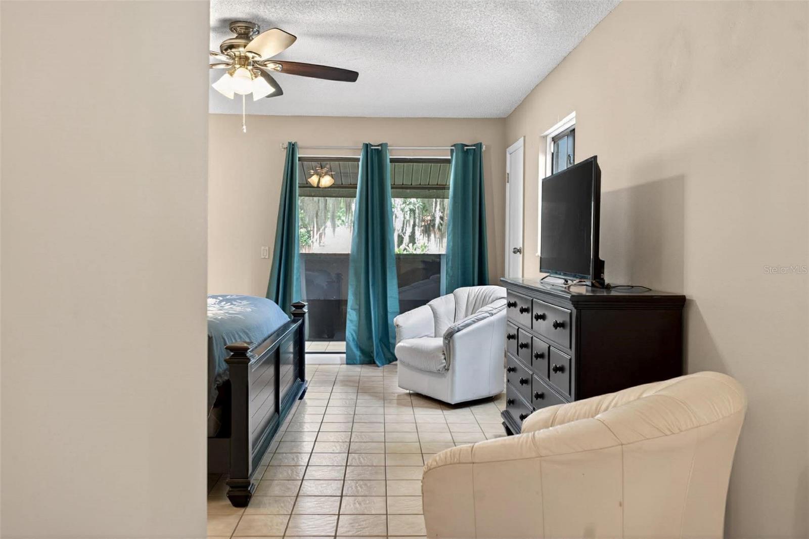 Listing photo id 17 for 603 Waterwood Drive