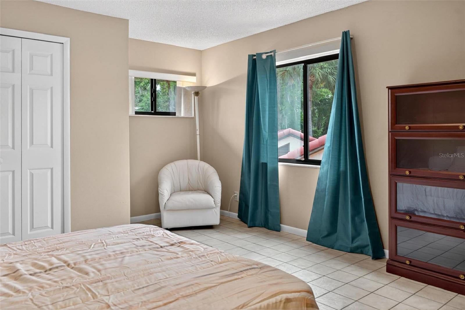 Listing photo id 21 for 603 Waterwood Drive