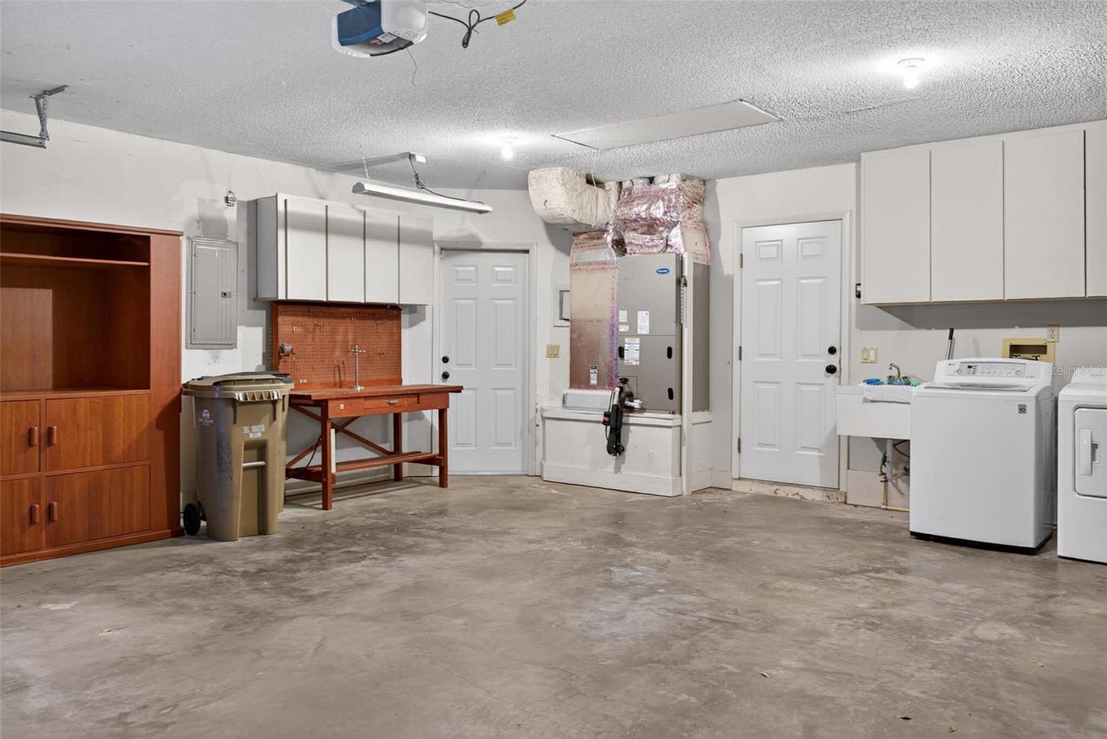 Listing photo id 28 for 603 Waterwood Drive
