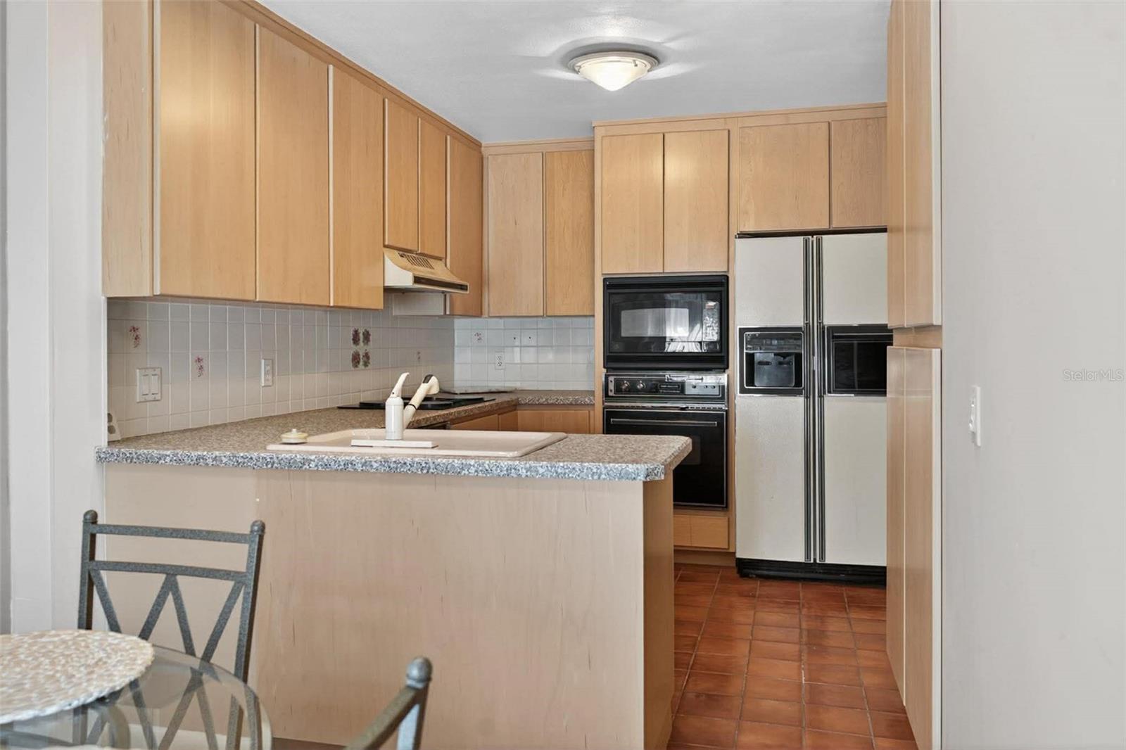 Listing photo id 2 for 603 Waterwood Drive