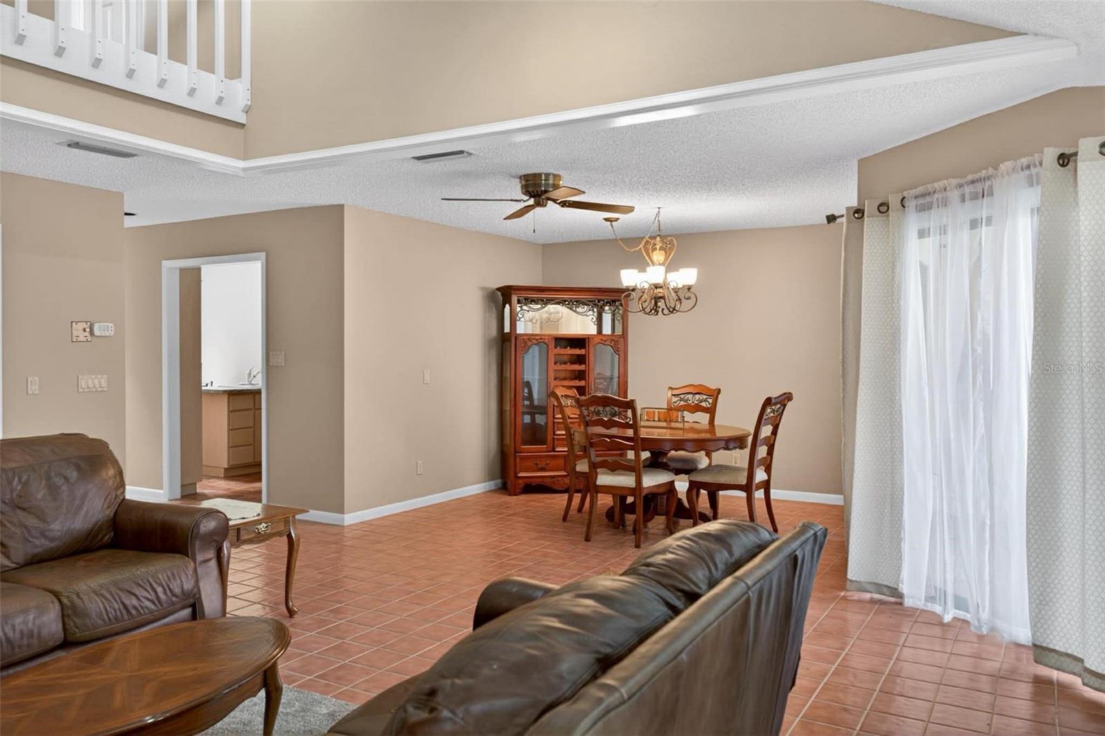Listing photo id 7 for 603 Waterwood Drive