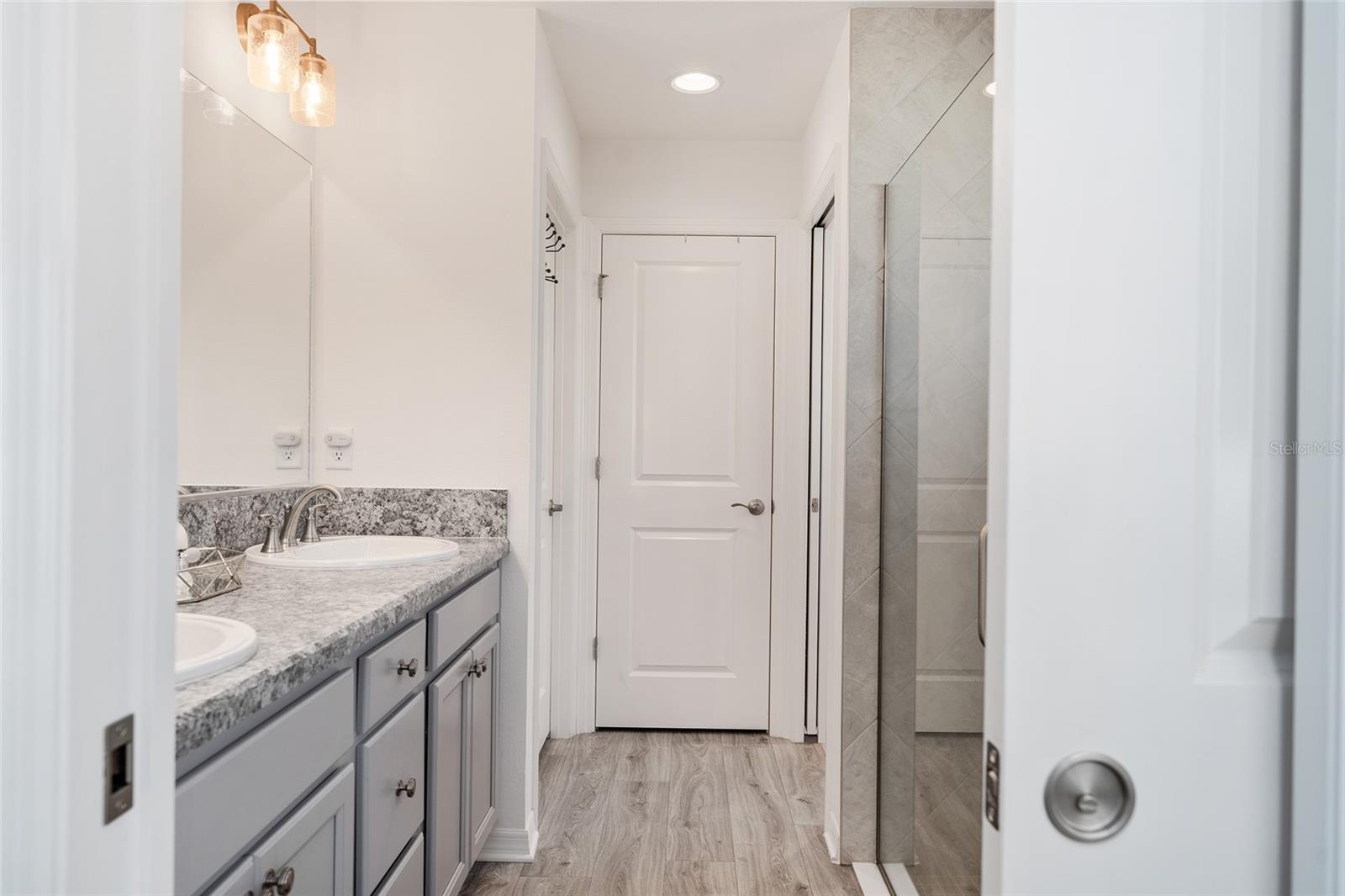 Image 32 of 64 For 2909 Chimborazo Way