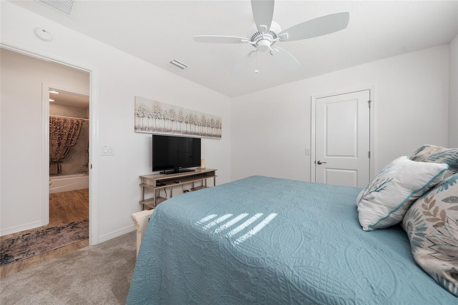 Image 41 of 64 For 2909 Chimborazo Way