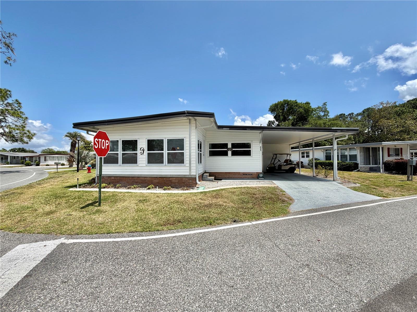 Image 41 of 47 For 223 Hawthorne Boulevard