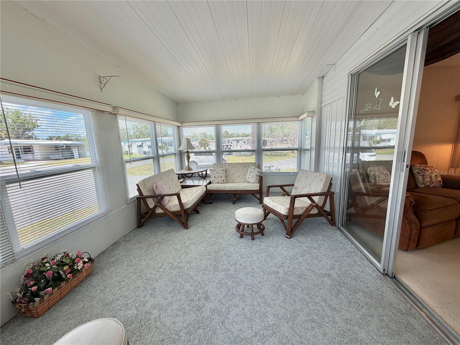 Image 9 of 47 For 223 Hawthorne Boulevard